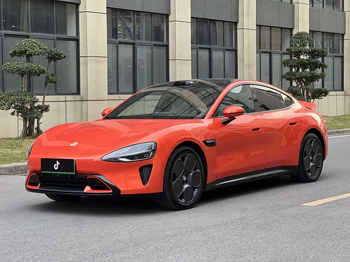 Фото 1 - Xiaomi SU7