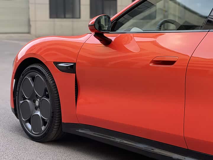 Фото 8 - Xiaomi SU7