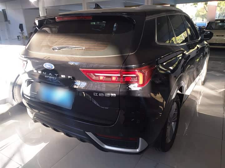 Фото 7 - Ford Equator Sport