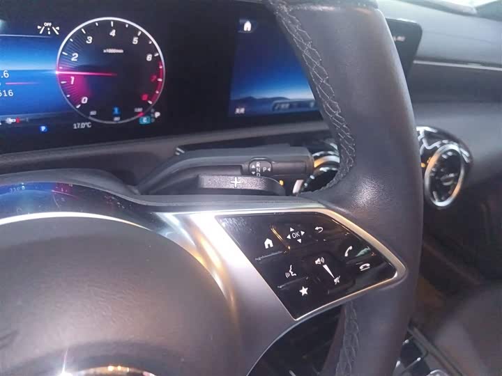 Фото 14 - Mercedes-Benz A-Class