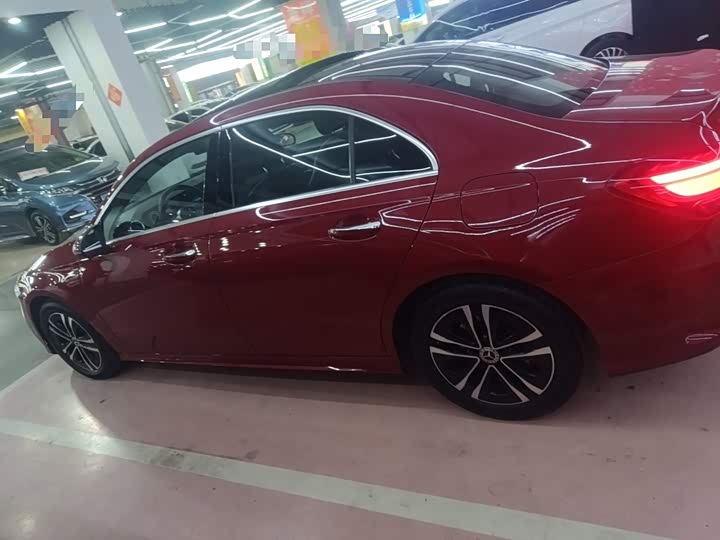 Фото 5 - Mercedes-Benz A-Class