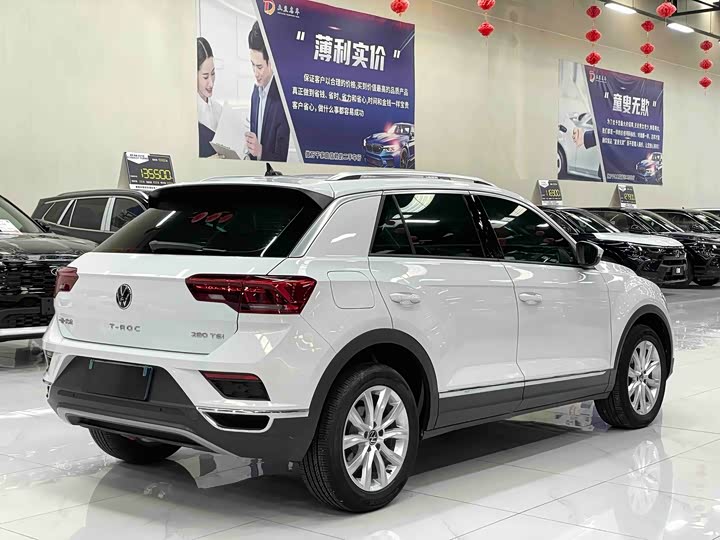 Фото 16 - Volkswagen T-Roc