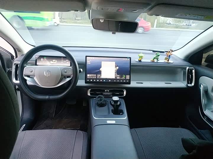 Фото 10 - Leapmotor B01