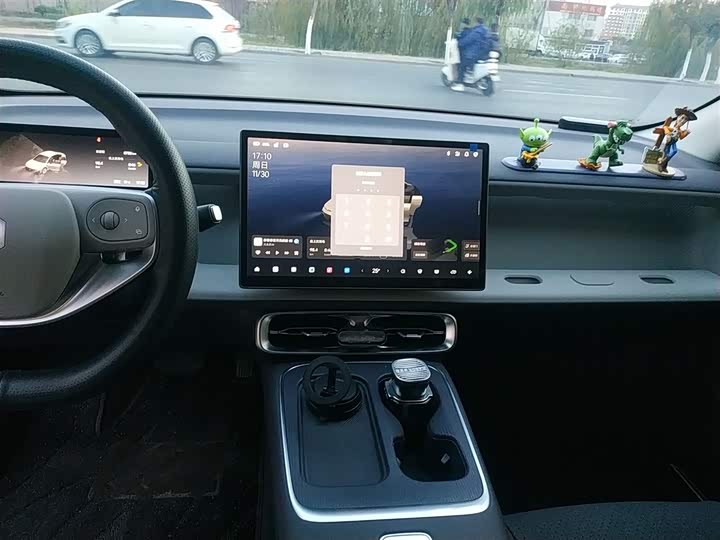 Фото 13 - Leapmotor B01