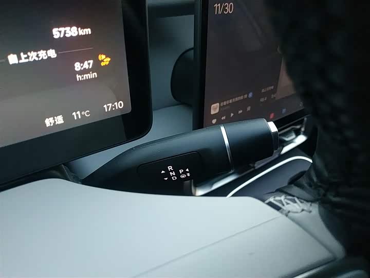 Фото 14 - Leapmotor B01