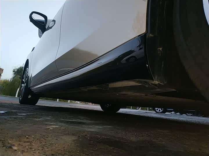 Фото 22 - Leapmotor B01