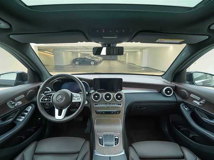 Фото 19 - Mercedes-Benz GLC-Class