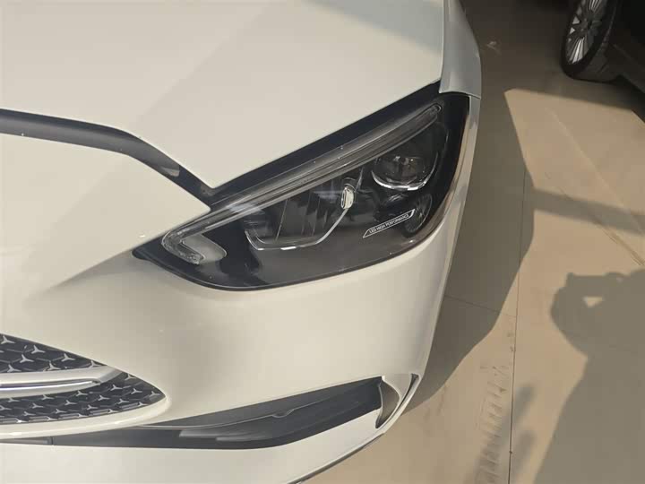 Фото 24 - Mercedes-Benz C-Class