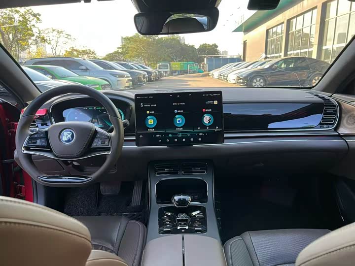 Фото 9 - BYD Han