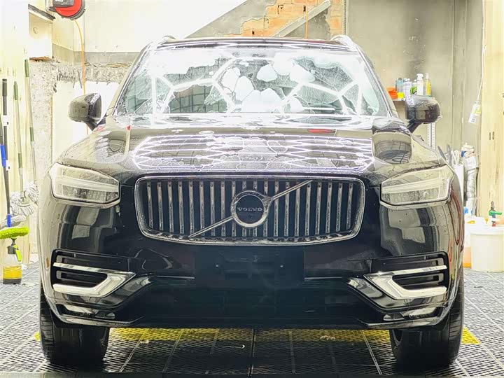 Фото 2 - Volvo XC90