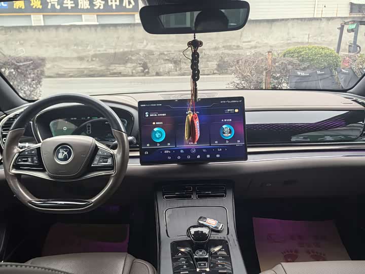 Фото 10 - BYD Han