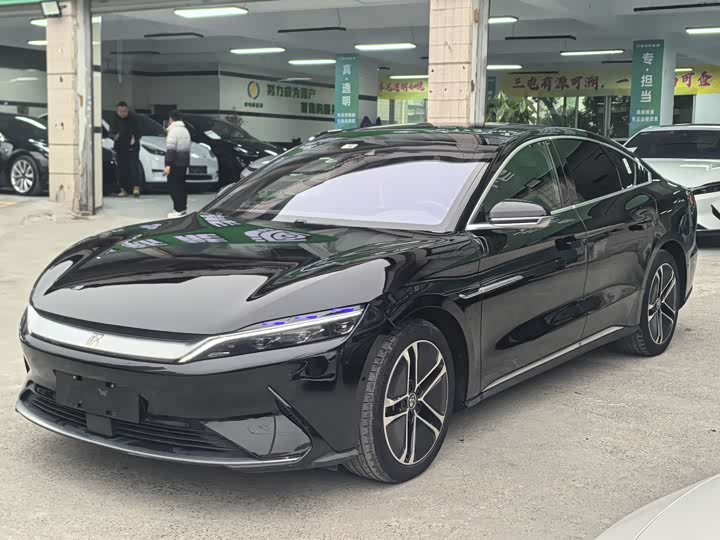 Фото 2 - BYD Han