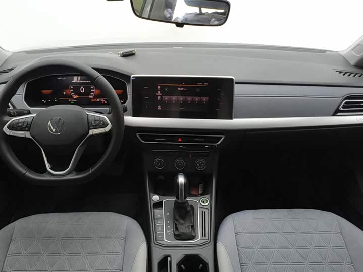 Фото 12 - Volkswagen Lavida