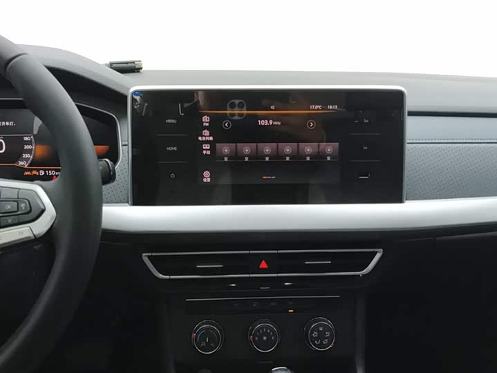 Фото 13 - Volkswagen Lavida