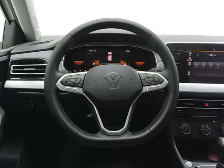 Фото 15 - Volkswagen Lavida