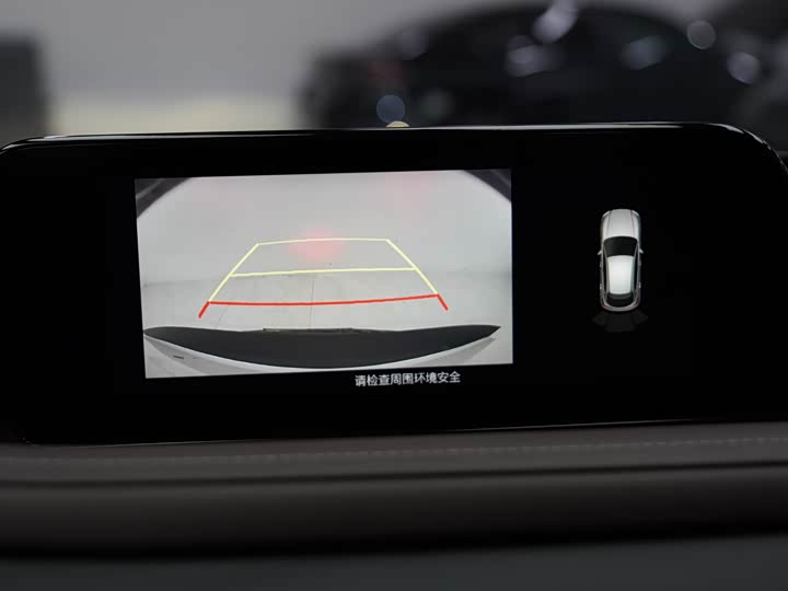 Фото 14 - Mazda CX-30