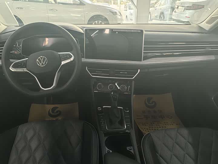 Фото 7 - Volkswagen Sagitar L