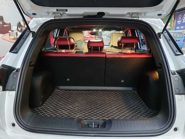 Фото 14 - Changan CS35 Plus