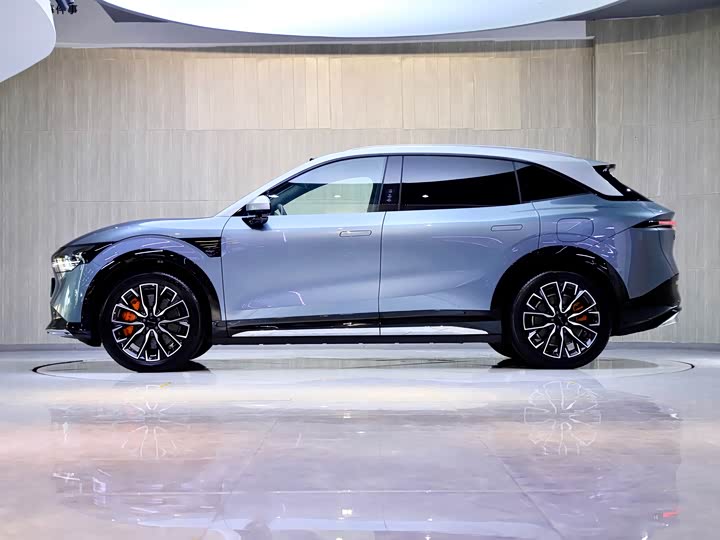 Фото 4 - Zeekr 7X