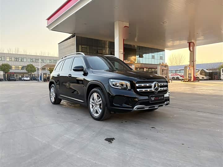 Фото 4 - Mercedes-Benz GLB-Class