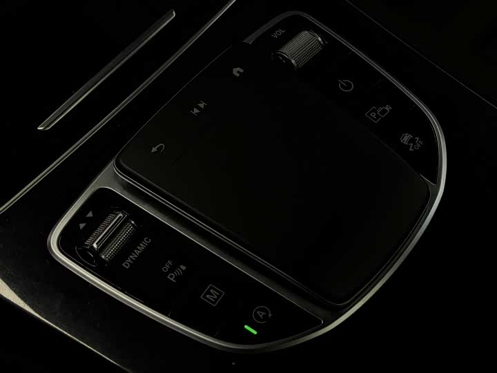 Фото 15 - Mercedes-Benz GLC-Class