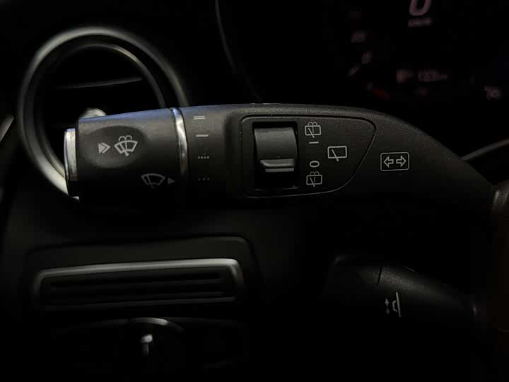 Фото 6 - Mercedes-Benz GLC-Class