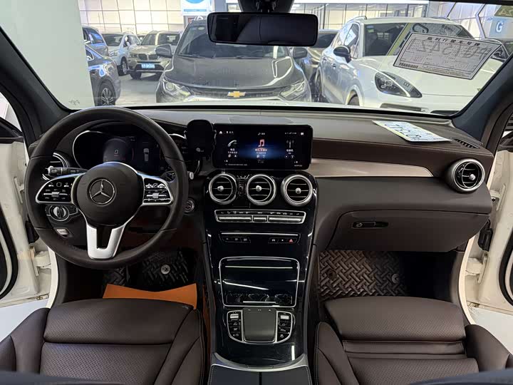 Фото 8 - Mercedes-Benz GLC-Class