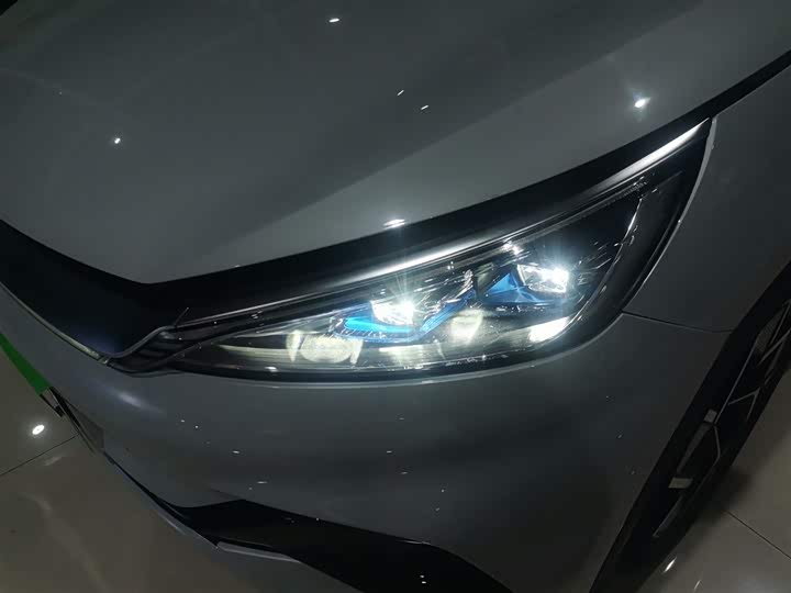 Фото 24 - BYD Yuan Plus