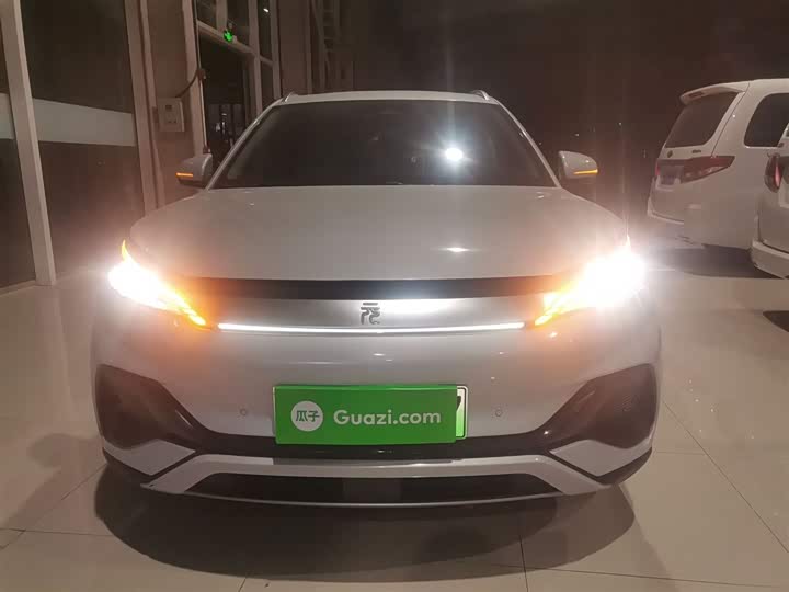 Фото 3 - BYD Yuan Plus