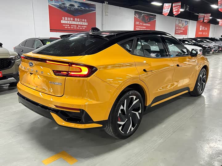 Фото 13 - Ford Mondeo