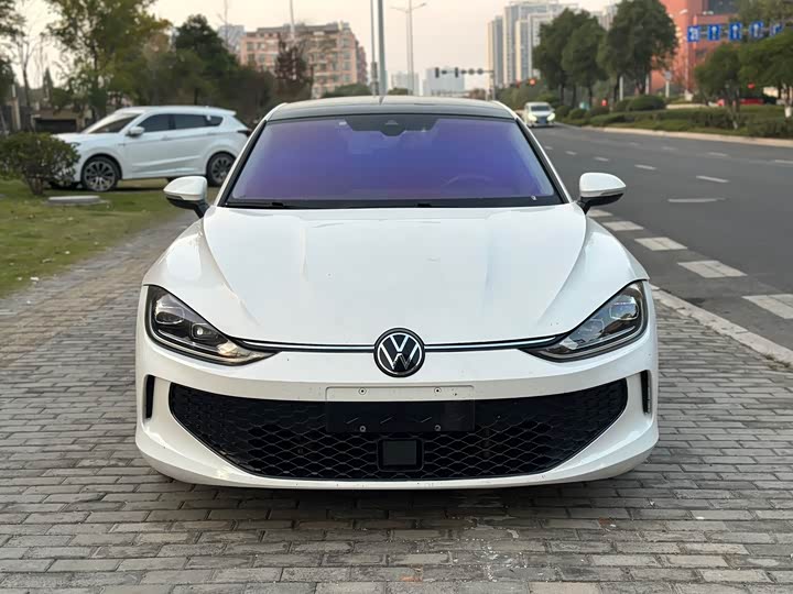 Фото 2 - Volkswagen Lamando L