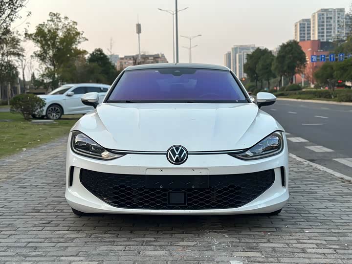 Фото 3 - Volkswagen Lamando L