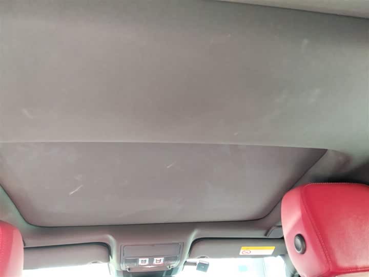 Фото 18 - Jaguar XE L