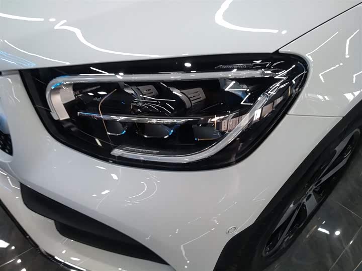 Фото 24 - Mercedes-Benz GLC-Class