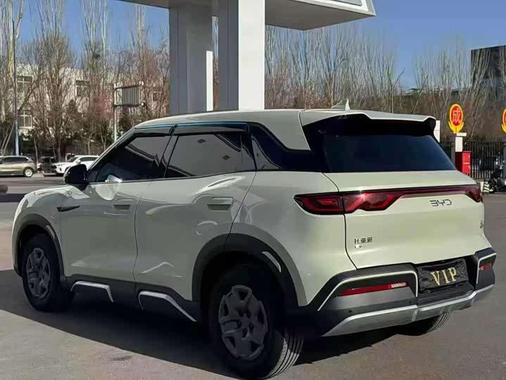 Фото 7 - BYD Yuan Up