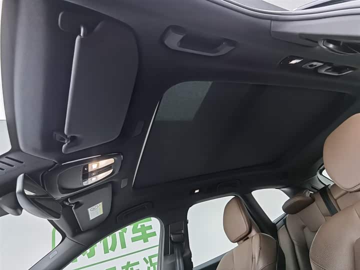 Фото 14 - Volvo XC60