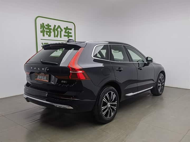 Фото 2 - Volvo XC60