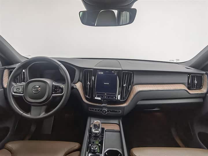 Фото 5 - Volvo XC60