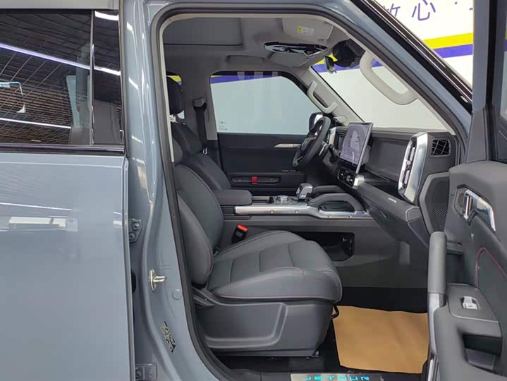 Фото 8 - Jetour T2