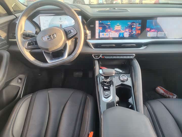 Фото 5 - Geely Monjaro