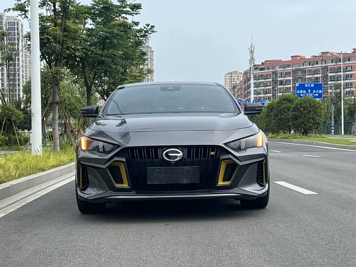 Фото 2 - GAC Trumpchi Empow R