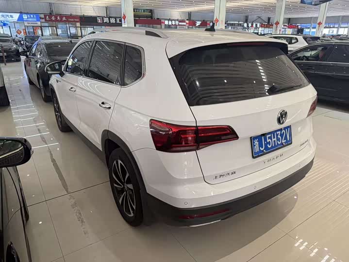 Фото 9 - Volkswagen Tharu