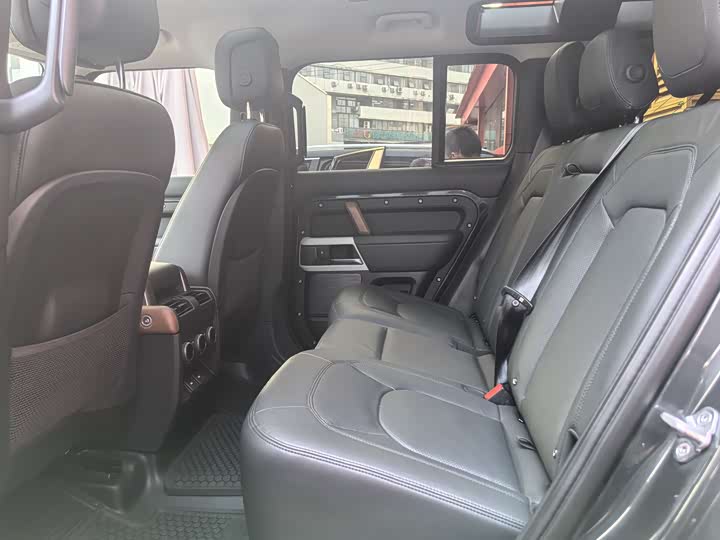 Фото 6 - Land Rover Defender