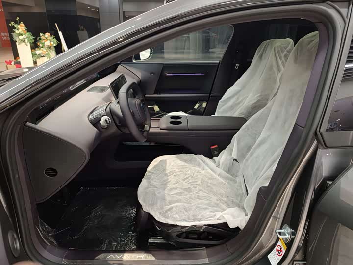 Фото 6 - Avatr 06