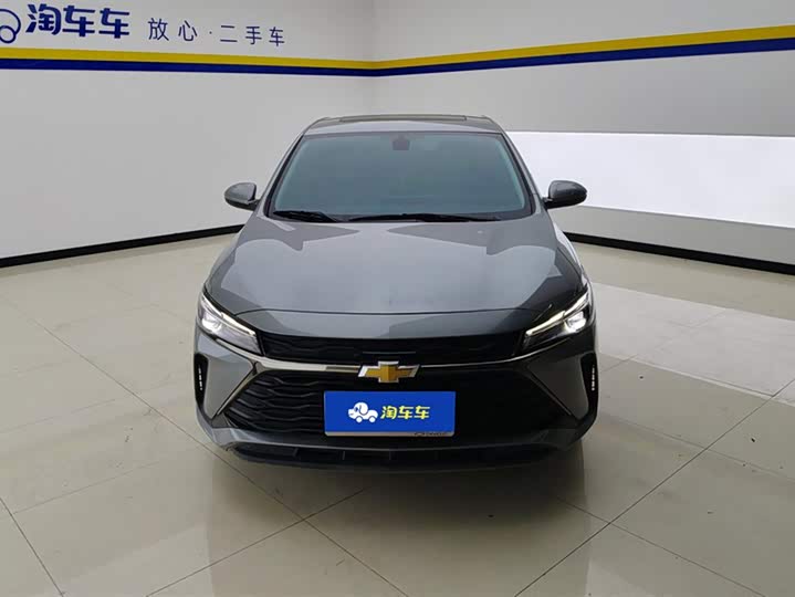 Фото 2 - Chevrolet Monza