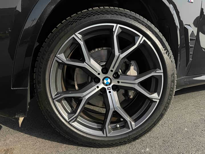 Фото 8 - BMW X5