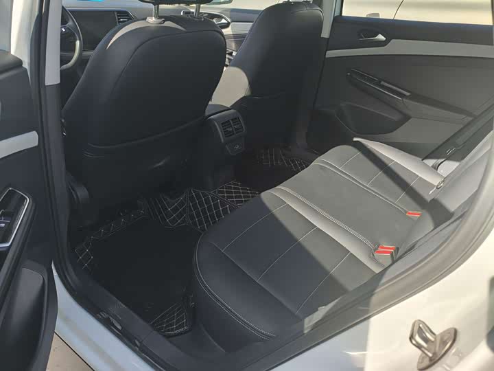 Фото 7 - Jetta VS7