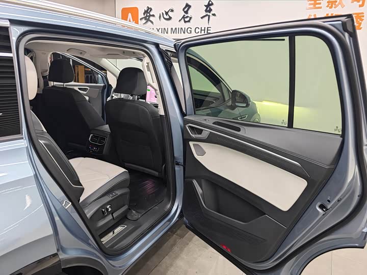 Фото 13 - Volkswagen Talagon