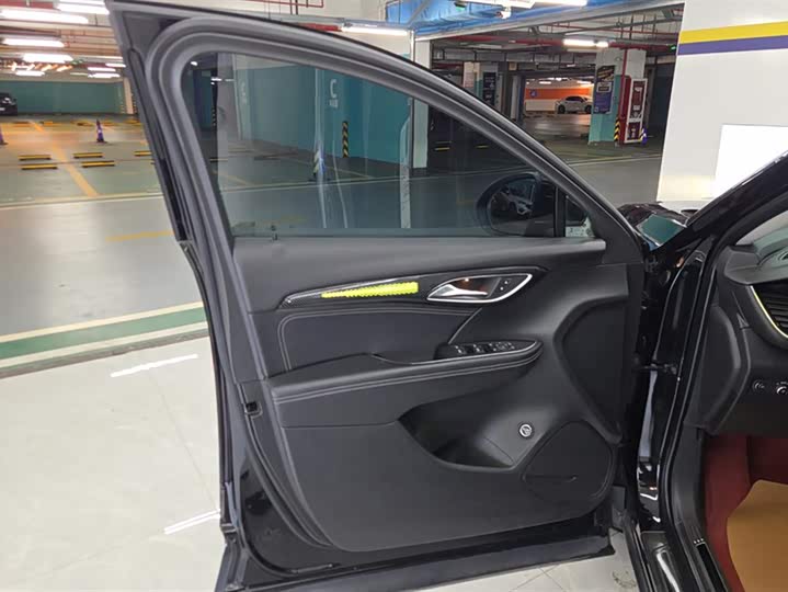 Фото 7 - Buick Envision Plus