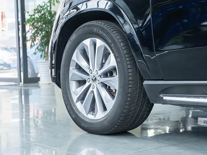 Фото 12 - Mercedes-Benz GLE-Class